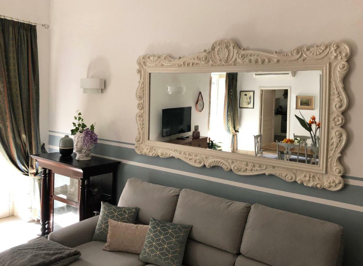 Appartement La Volta D'Oriente à Syracuse Extérieur photo